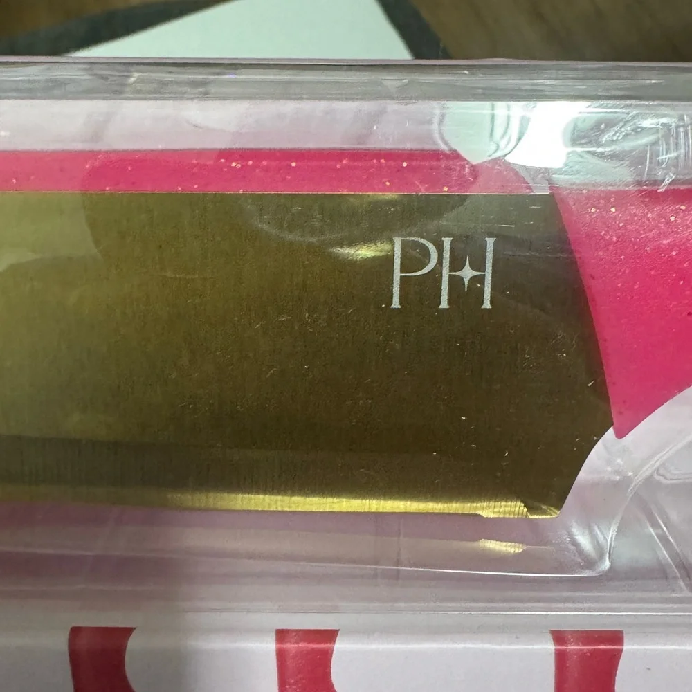 Paris Hilton Pink and Gold Knife Set